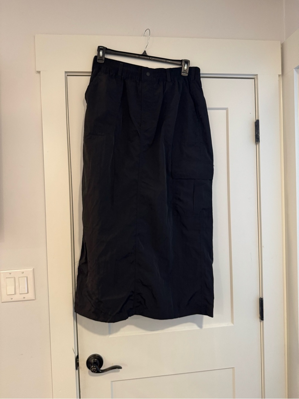 Black Cargo Skirt Pants - Classic Utility Style